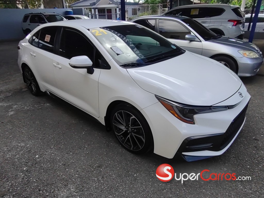 2021 Toyota Corolla SE — foto 8 / 9