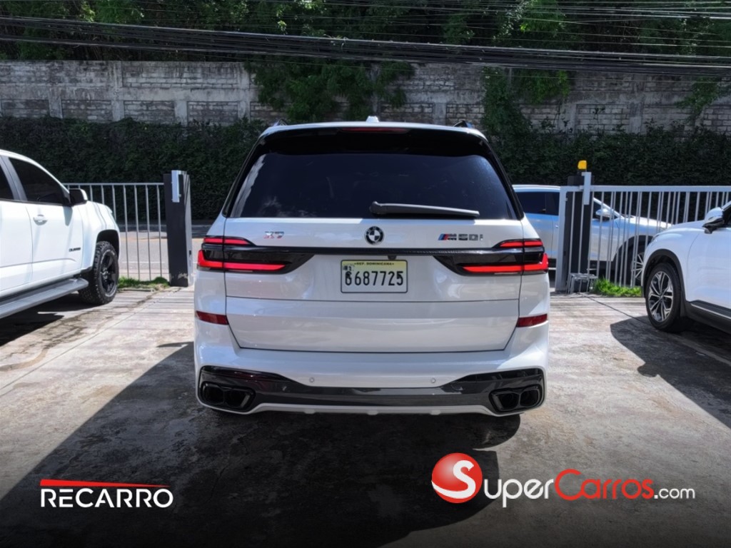 2024 BMW X 7 M60i Xdrive — foto 3 / 8