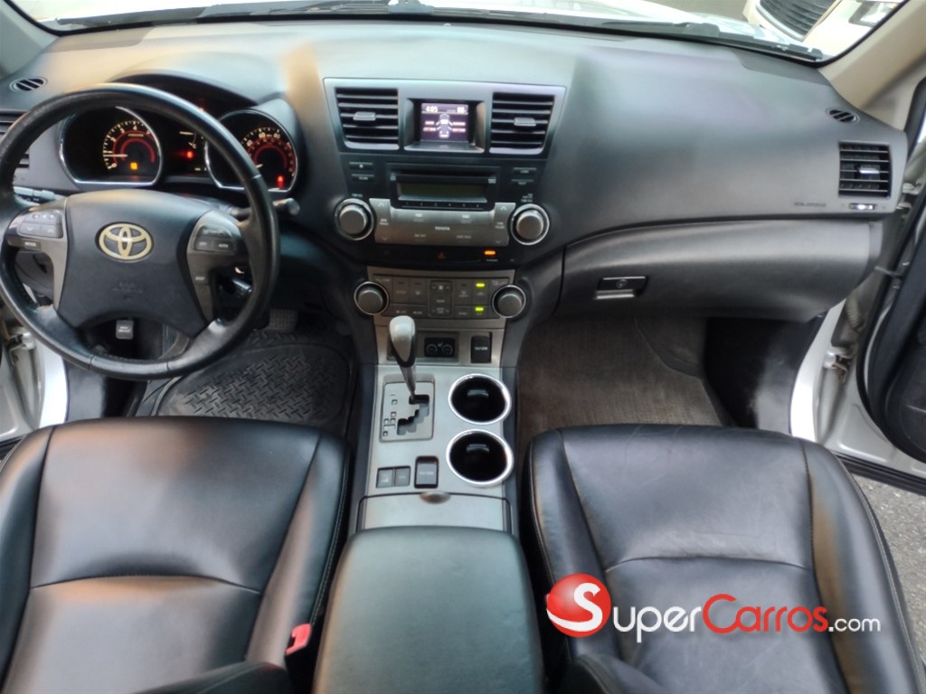 2010 Toyota Highlander — foto 5 / 11