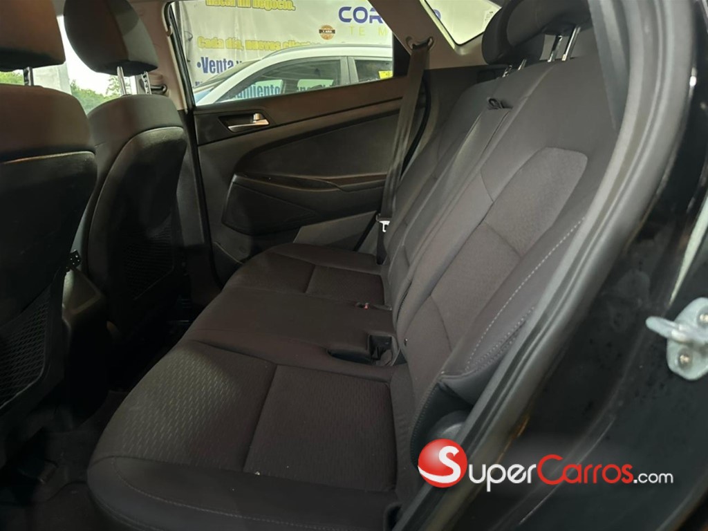 2020 Hyundai Tucson Value — foto 7 / 10