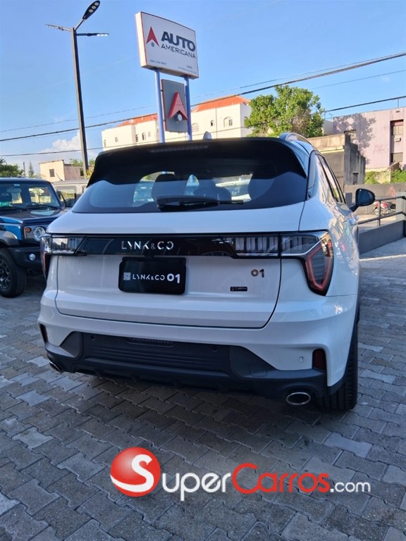 2025 Lynk CO 01 Louder Pro — foto 5 / 11