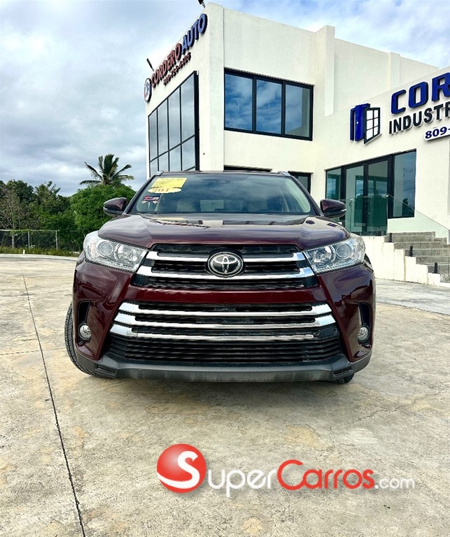 2017 Toyota Highlander Limited — foto 2 / 10