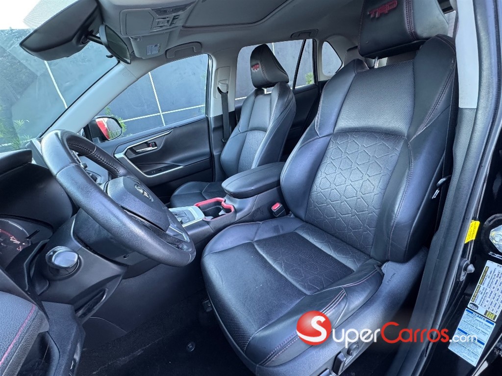 2020 Toyota RAV4 TRD — foto 9 / 11