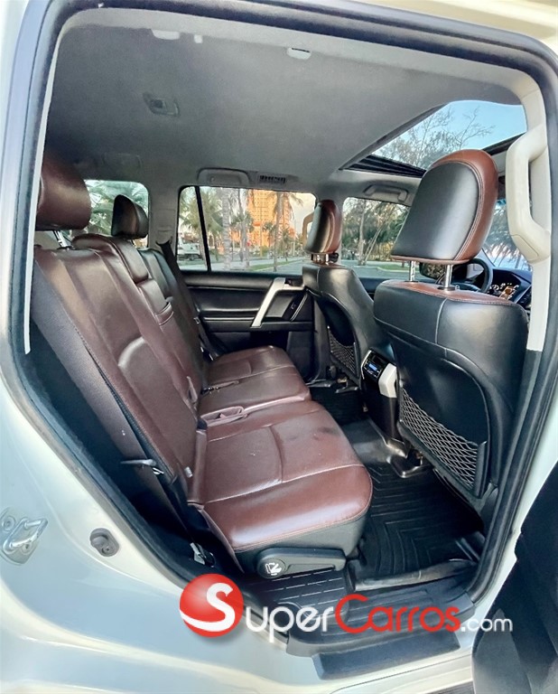2019 Toyota Land Cruiser Prado VXL — foto 11 / 12