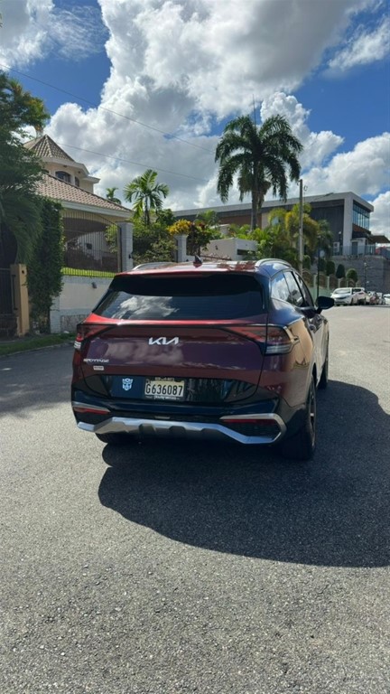 2023 Kia Sportage Luxury — foto 9 / 12