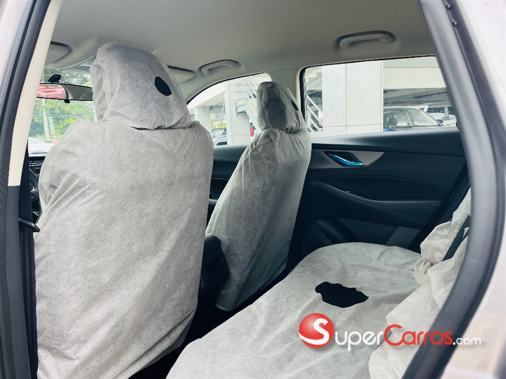 2027 Changan CS 35 Plus — foto 8 / 12