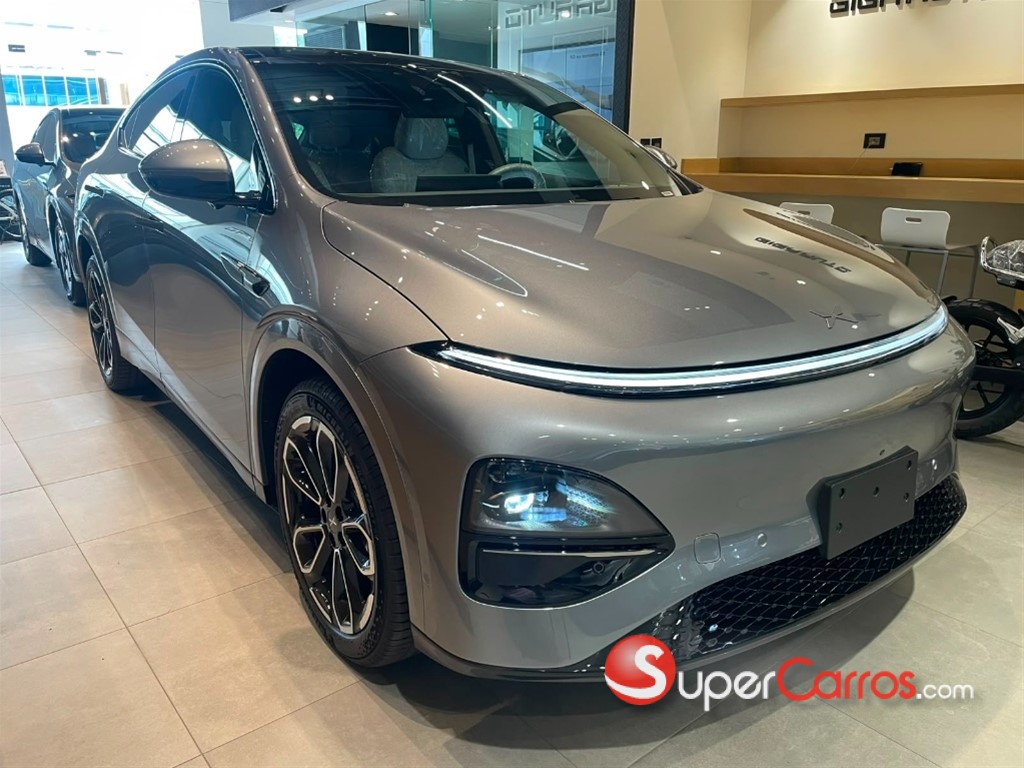 2027 Xpeng G6 Performance — foto 2 / 9