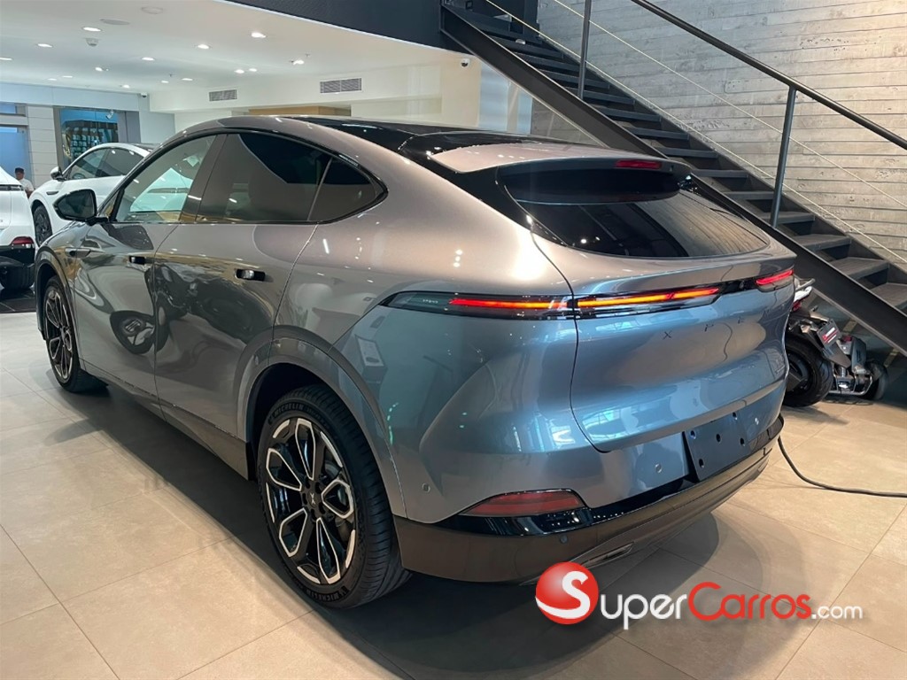 2027 Xpeng G6 Performance — foto 3 / 9