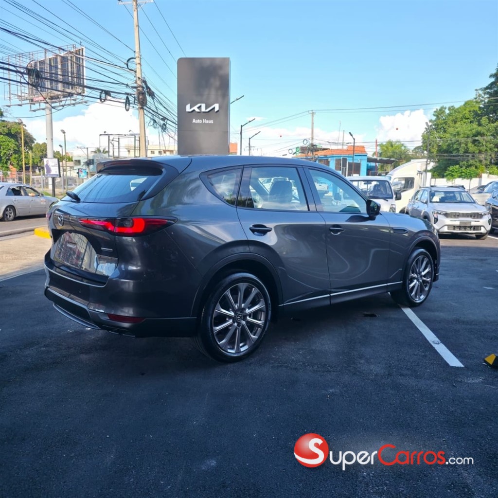 2026 Mazda CX-60 GS — foto 3 / 7
