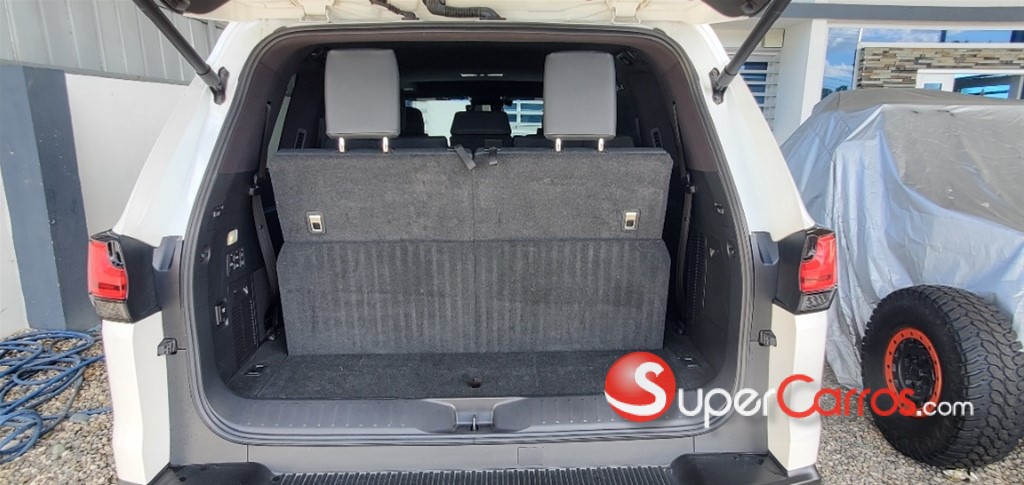 2022 Lexus LX 600 Luxury — foto 2 / 11