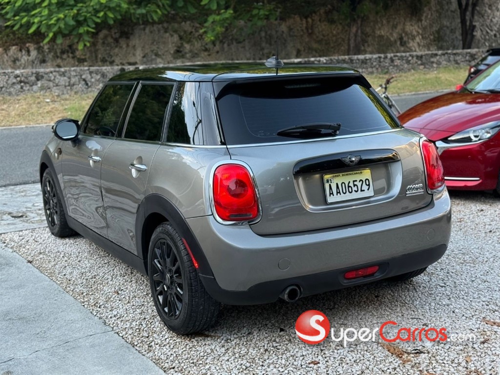 2017 Mini Cooper — foto 10 / 11