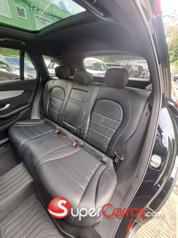 2020 Mercedes-Benz Clase GLC 300 AMG — foto 10 / 12