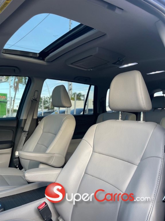 2019 Honda Pilot Elite — foto 6 / 12