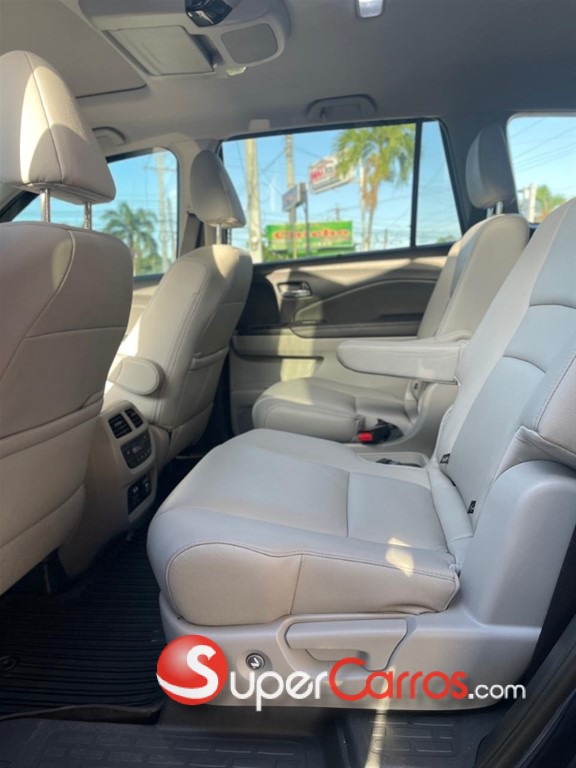 2019 Honda Pilot Elite — foto 7 / 12