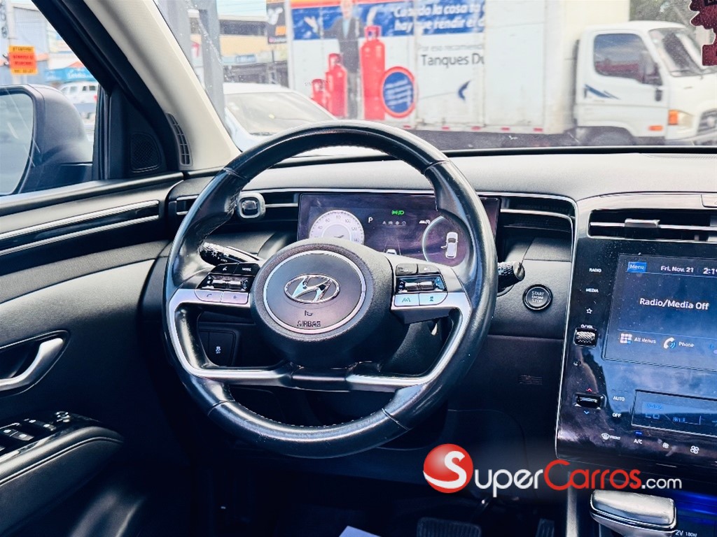 2022 Hyundai Tucson SEL Plus — foto 9 / 12