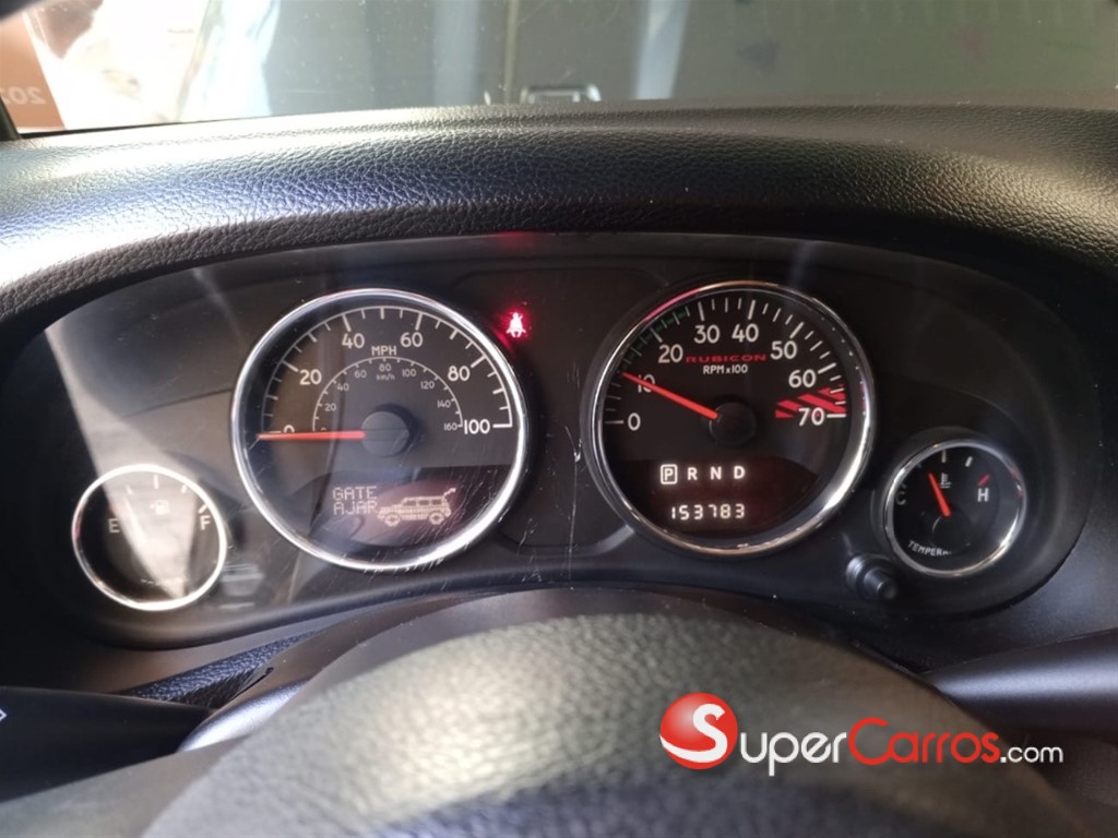 2014 Jeep Wrangler Rubicon — foto 8 / 12