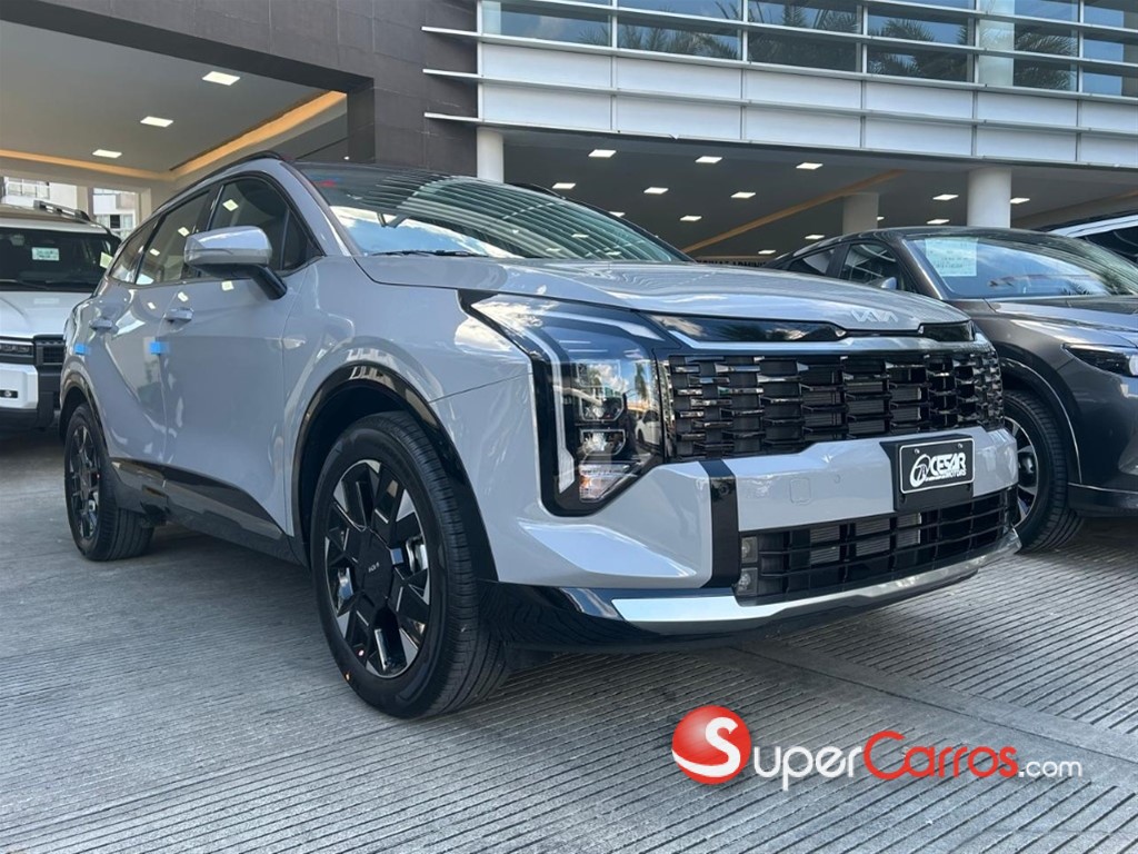 2027 Kia Sportage Luxury — foto 5 / 12
