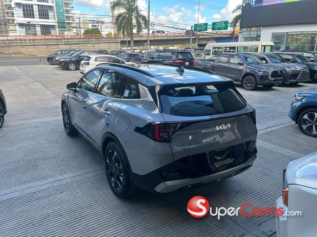 2027 Kia Sportage Luxury — foto 6 / 12