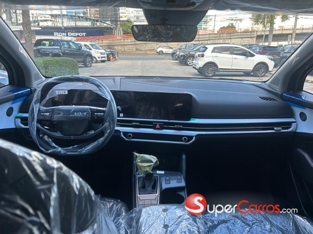 2027 Kia Sportage Luxury — foto 7 / 12