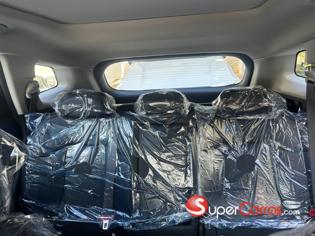 2027 Kia Sportage Luxury — foto 9 / 12