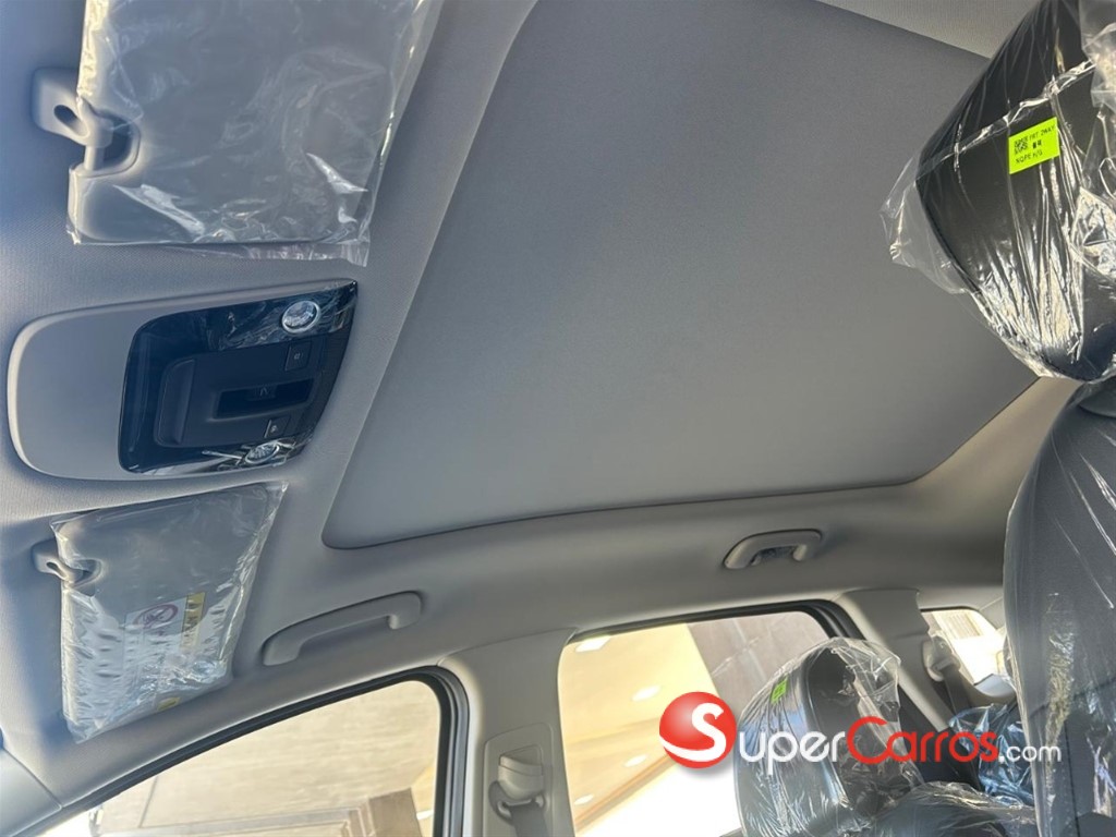 2027 Kia Sportage Luxury — foto 10 / 12