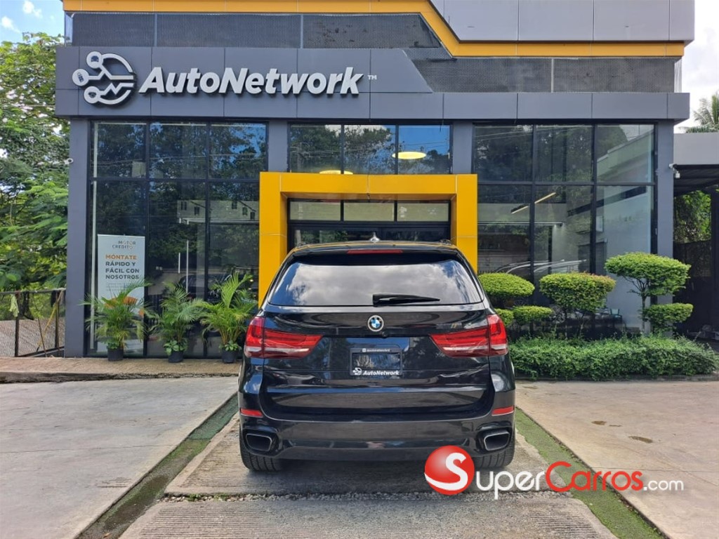 2016 BMW X 5 XDRIVE 35i — foto 4 / 12