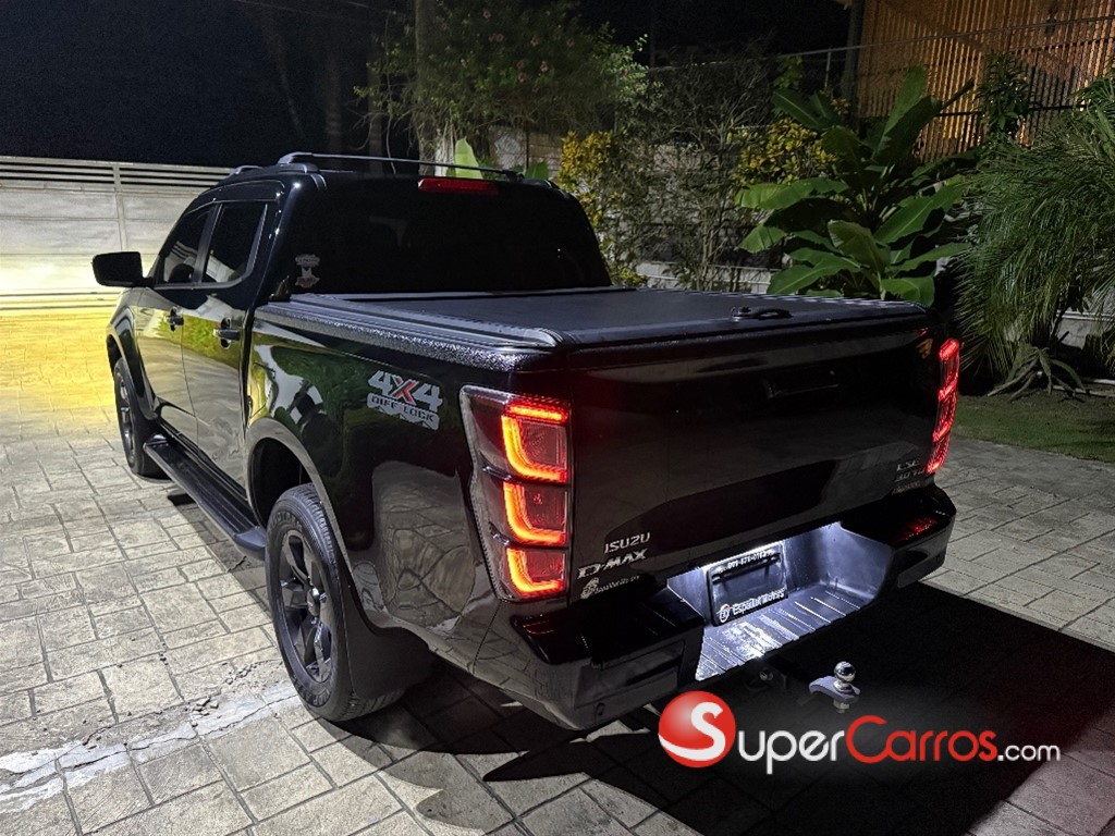 2025 Isuzu DMAX LSE — foto 3 / 9