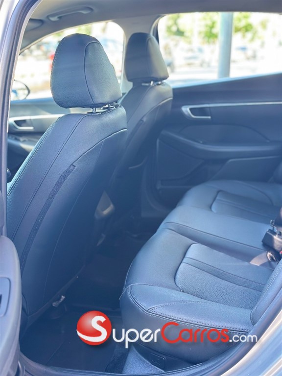 2021 Hyundai Sonata SEL — foto 9 / 10