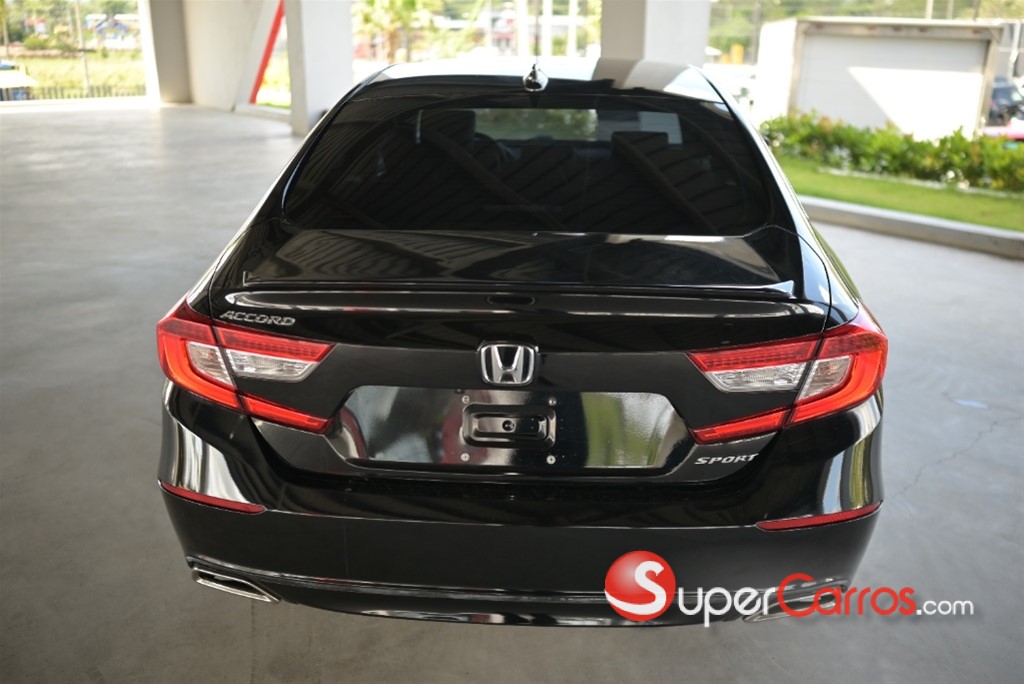 2021 Honda Accord — foto 6 / 12