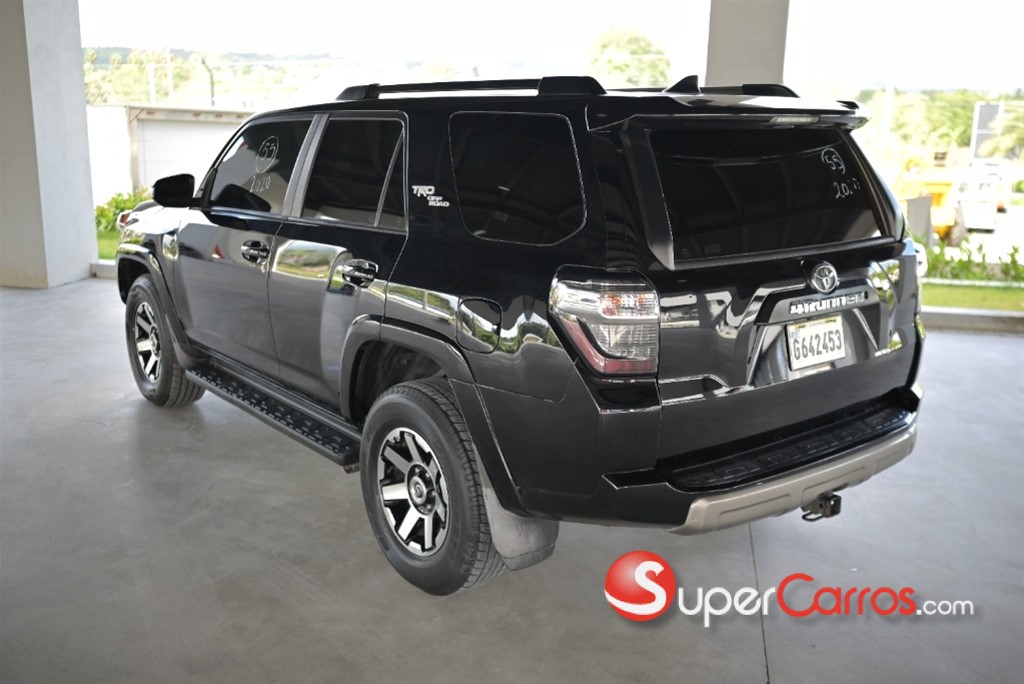 2020 Toyota 4 Runner — foto 5 / 12