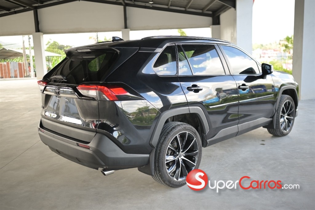 2021 Toyota RAV4 — foto 3 / 10
