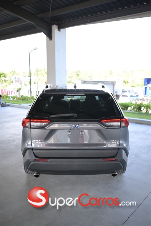 2020 Toyota RAV4 — foto 3 / 11