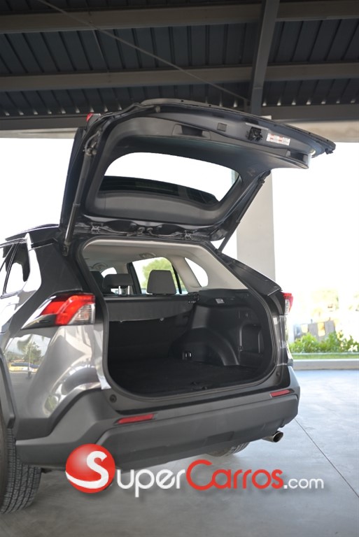 2020 Toyota RAV4 — foto 5 / 11