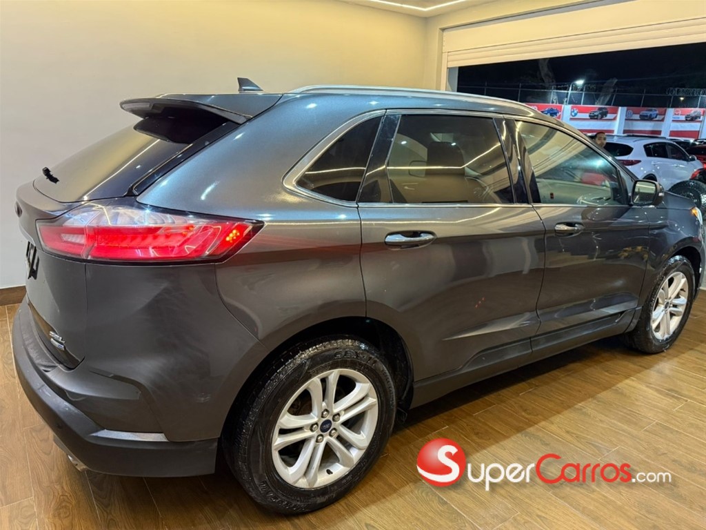 2019 Ford EDGE SEL — foto 4 / 9