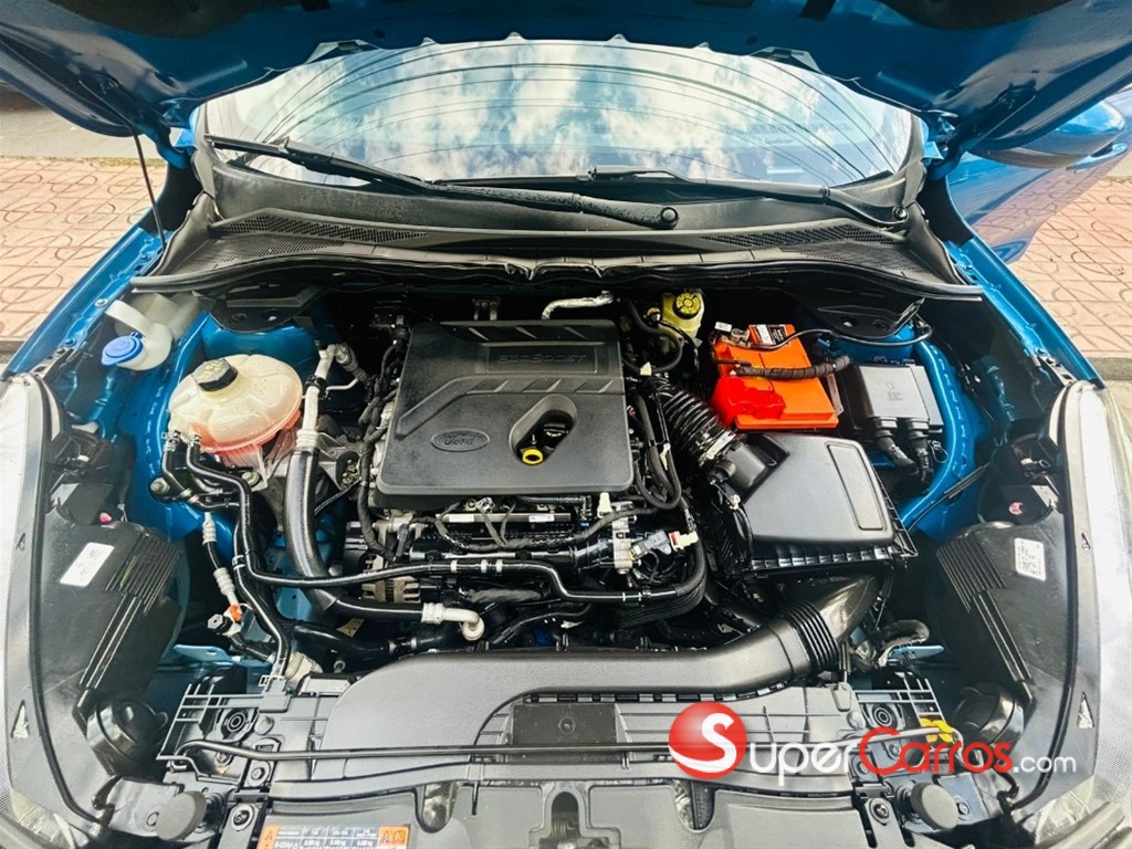 2020 Ford Escape SE — foto 10 / 11