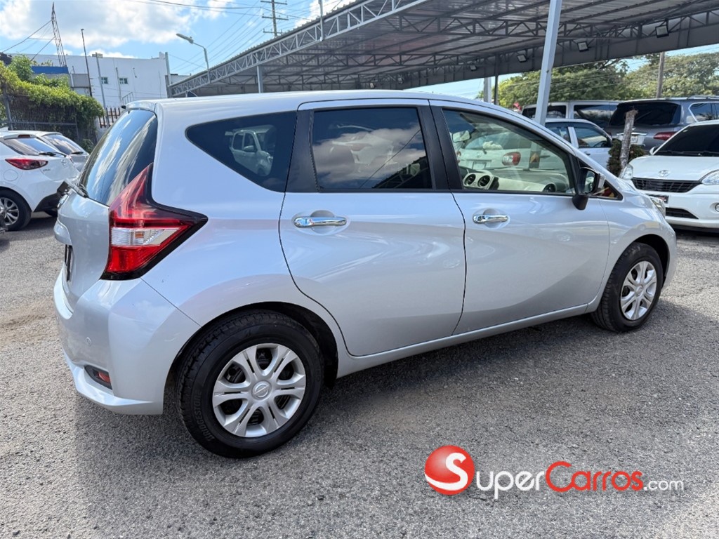 2021 Nissan Note — foto 12 / 12