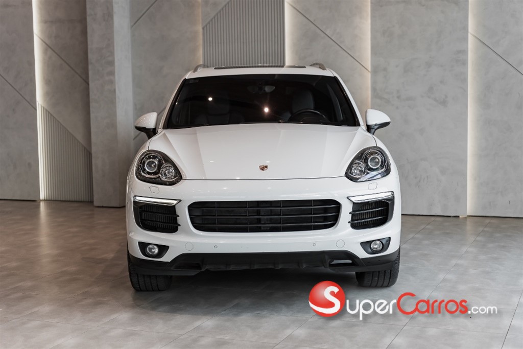2015 Porsche Cayenne S — foto 2 / 12