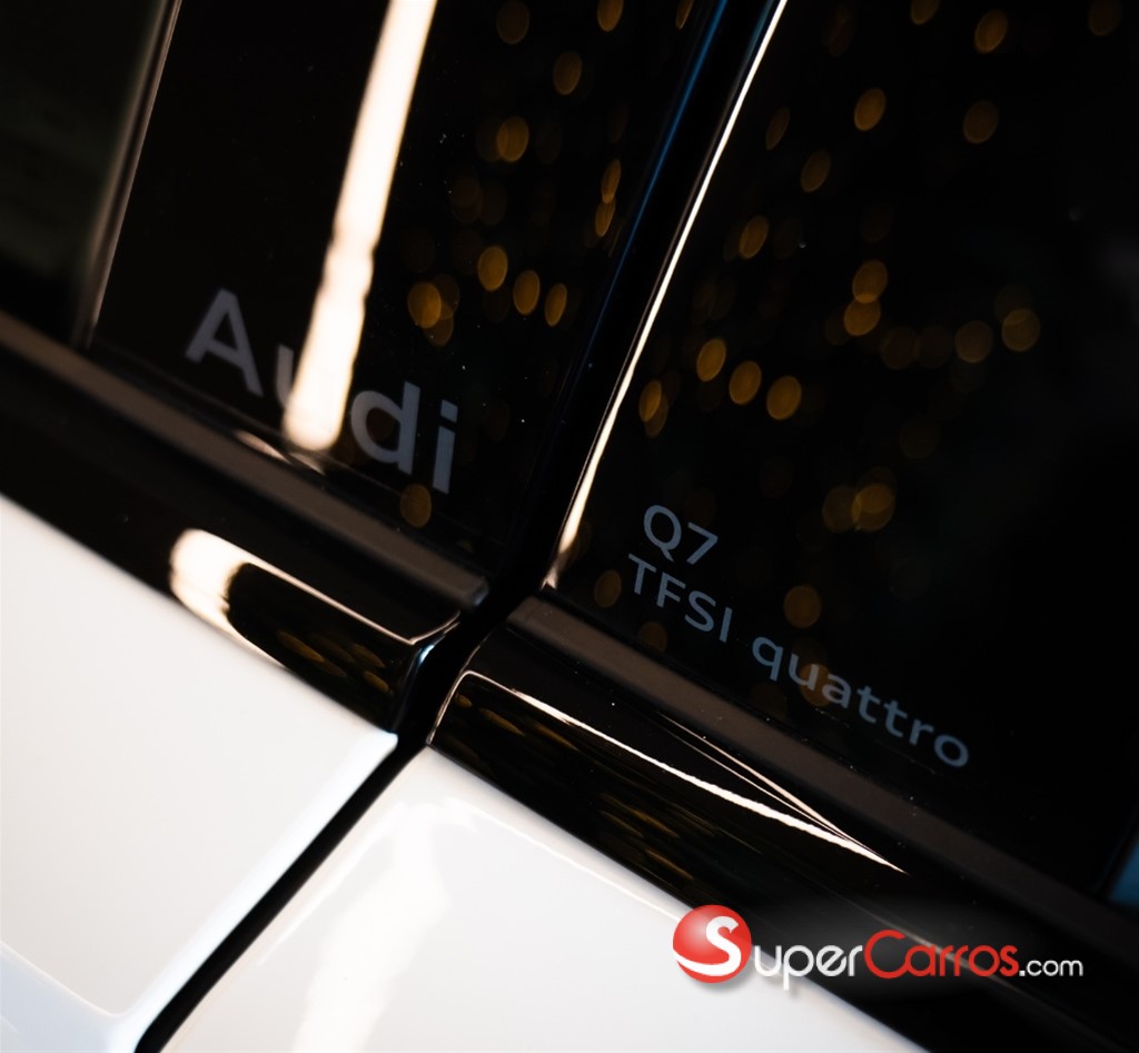 2025 Audi Q7 Prestige S-Line — foto 5 / 12