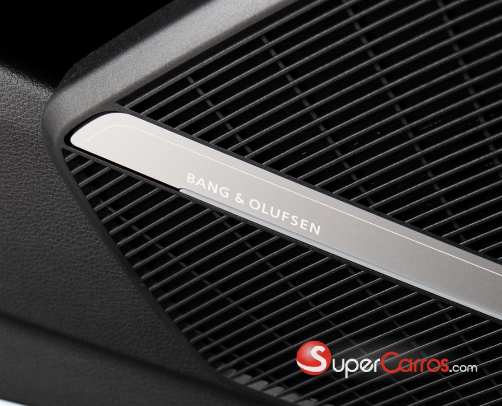 2025 Audi Q5 S-Line Sportback — foto 9 / 12