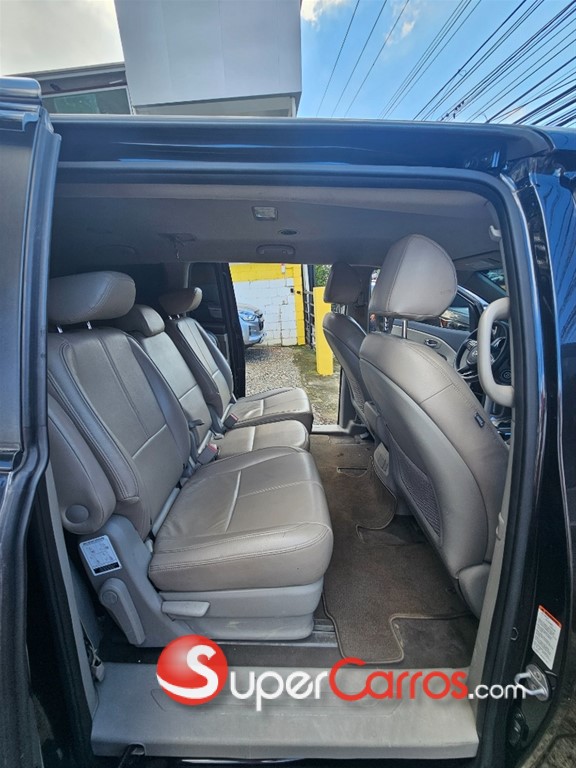 2019 Kia Sedona LX — foto 10 / 10