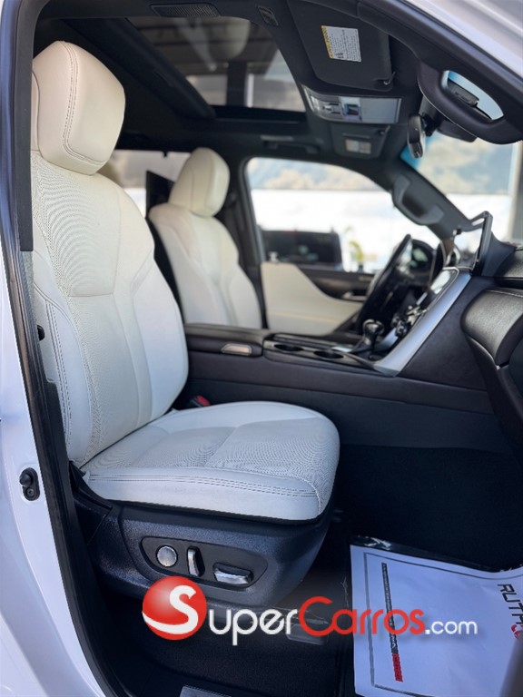2022 Lexus LX 600 Luxury — foto 6 / 12