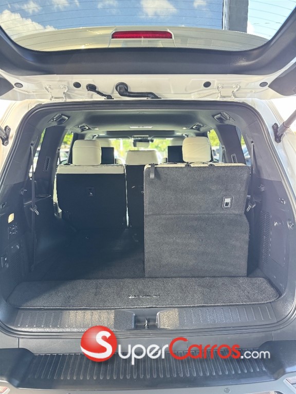 2022 Lexus LX 600 Luxury — foto 7 / 12