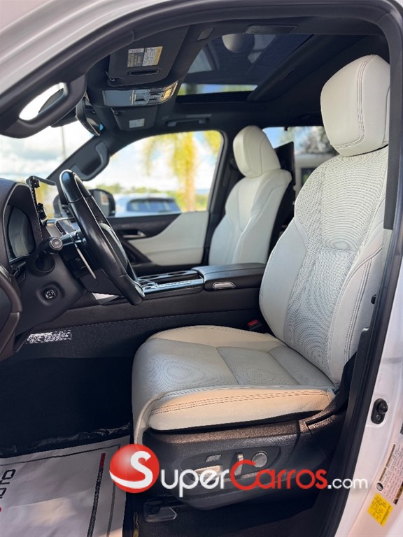 2022 Lexus LX 600 Luxury — foto 11 / 12
