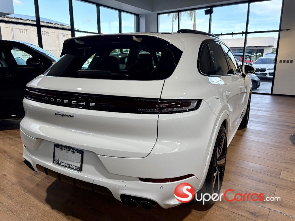 2026 Porsche Cayenne — foto 4 / 10