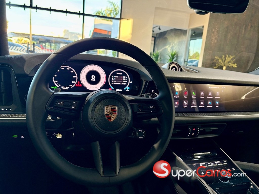 2026 Porsche Cayenne — foto 8 / 10