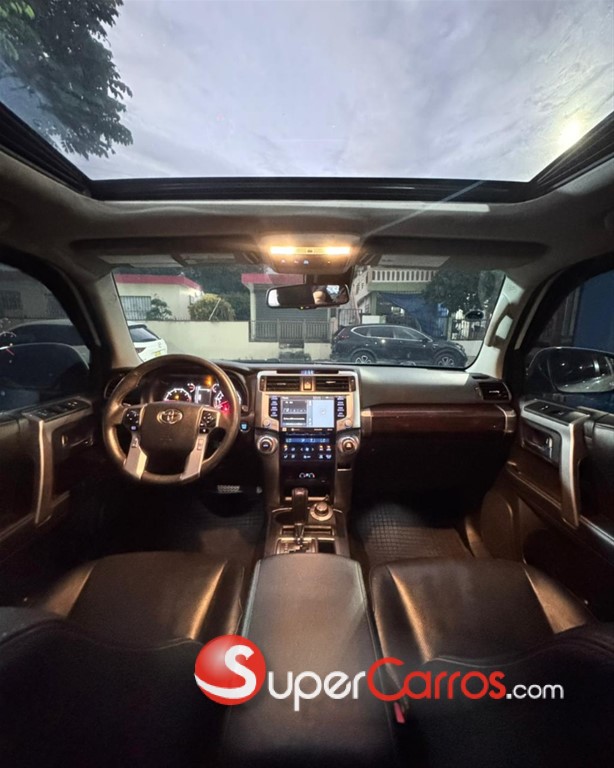 2021 Toyota 4 Runner Limited — foto 7 / 11