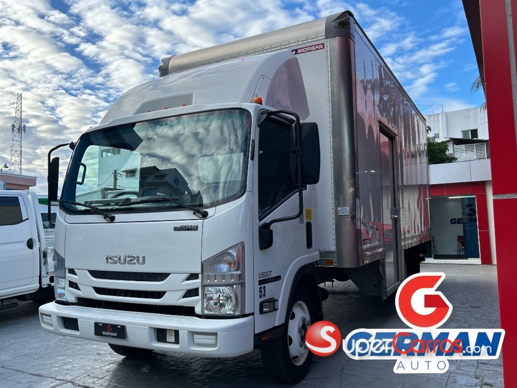 2019 Isuzu NPR 16 pies