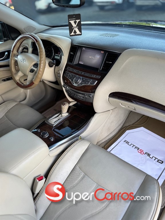 2013 Infiniti FX-35 — foto 6 / 12