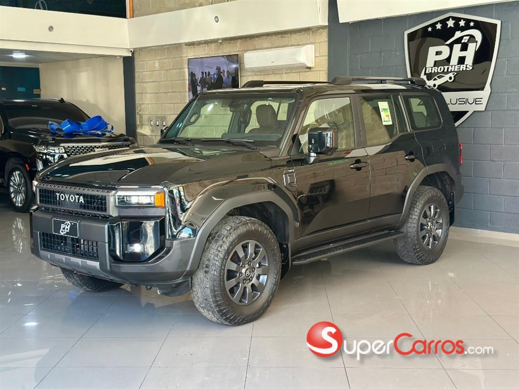 2025 Toyota Land Cruiser Prado Adventure