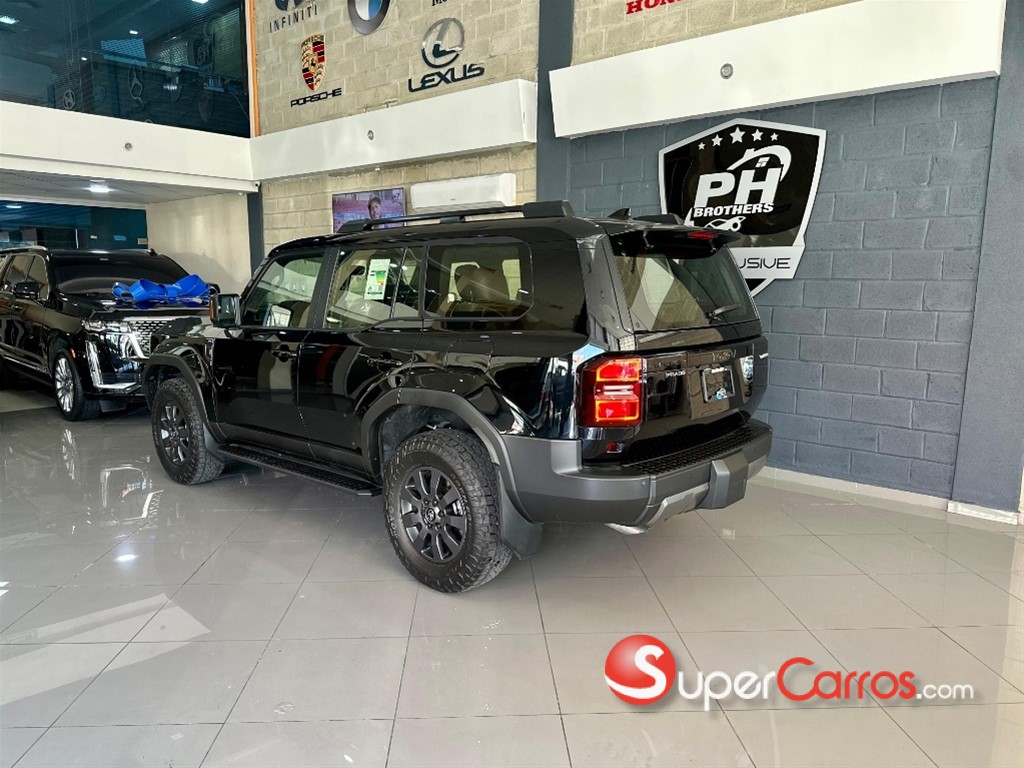 2025 Toyota Land Cruiser Prado Adventure — foto 3 / 12